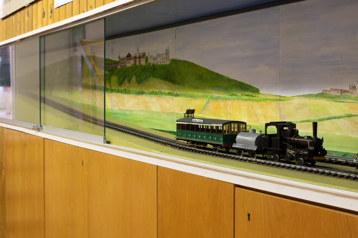 Modell der Zahnradbahn auf den Kahlenberg (1774-1919), maßstabsgetreu nachgebildet von Modellbauer Peter Hosek 2015, Foto: Klaus Pichler/Bezirksmuseum Döbling