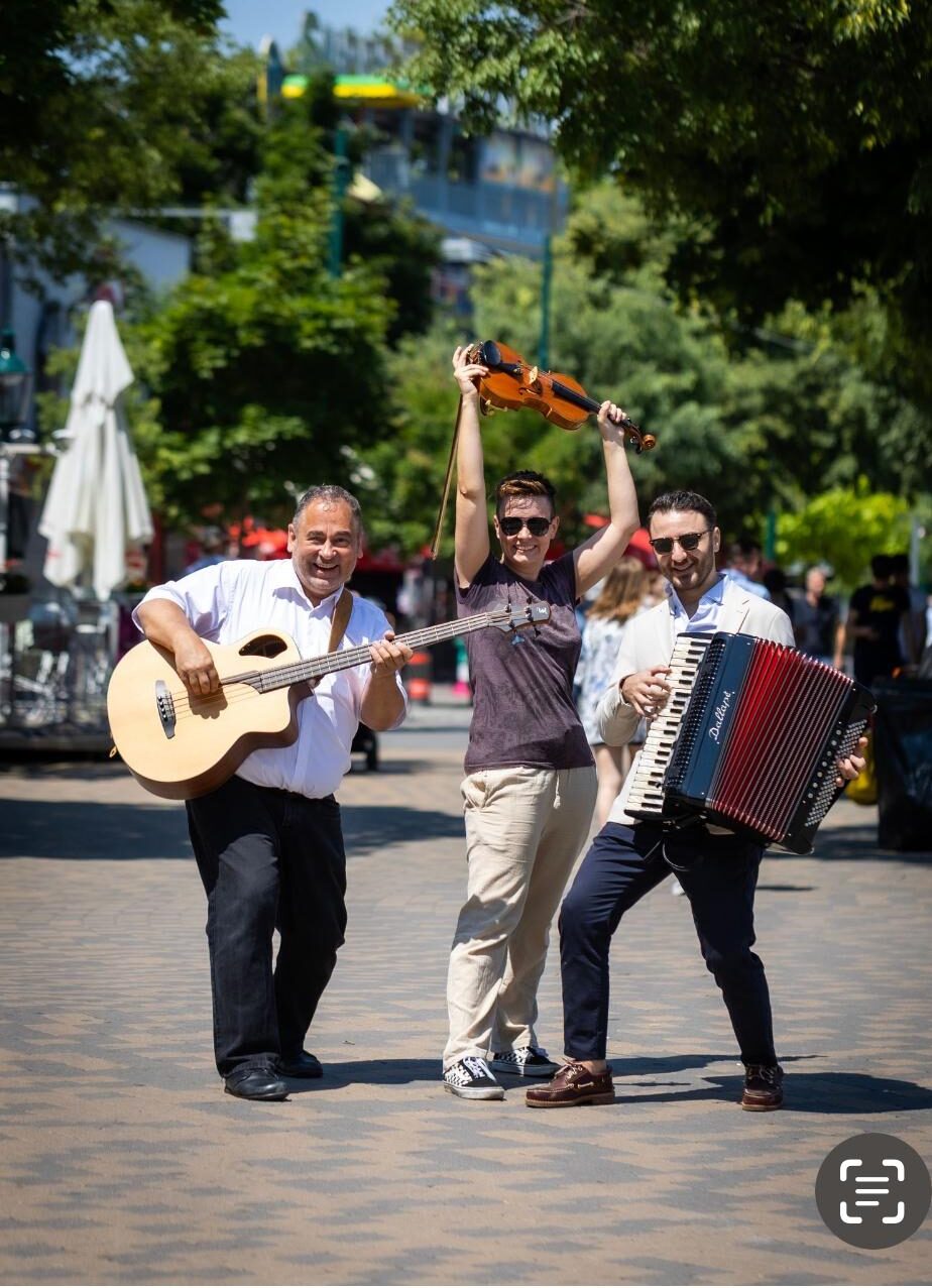 Veranstaltung: Square Waltz, Maria Salamon Trio, Bezirksmuseum Brigittenau, 2025