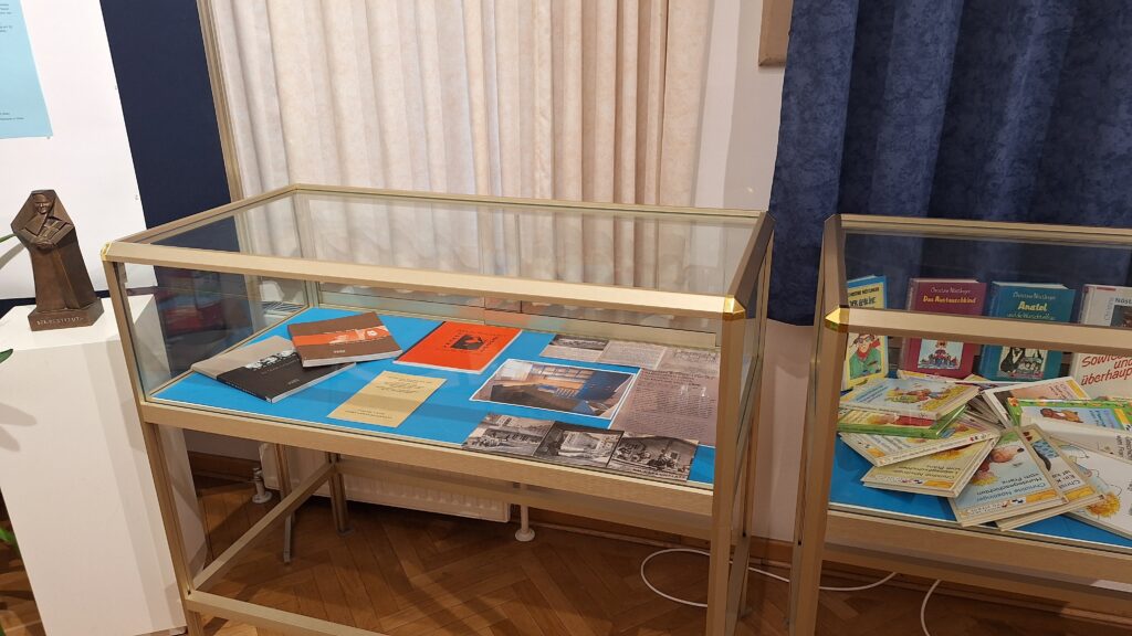 Ausstellung: Frauen in der Brigittenau, Bezirksmuseseum Brigittenau, 2026, Ausstellungsansicht, Foto: Bezirksmuseum Brigittenau