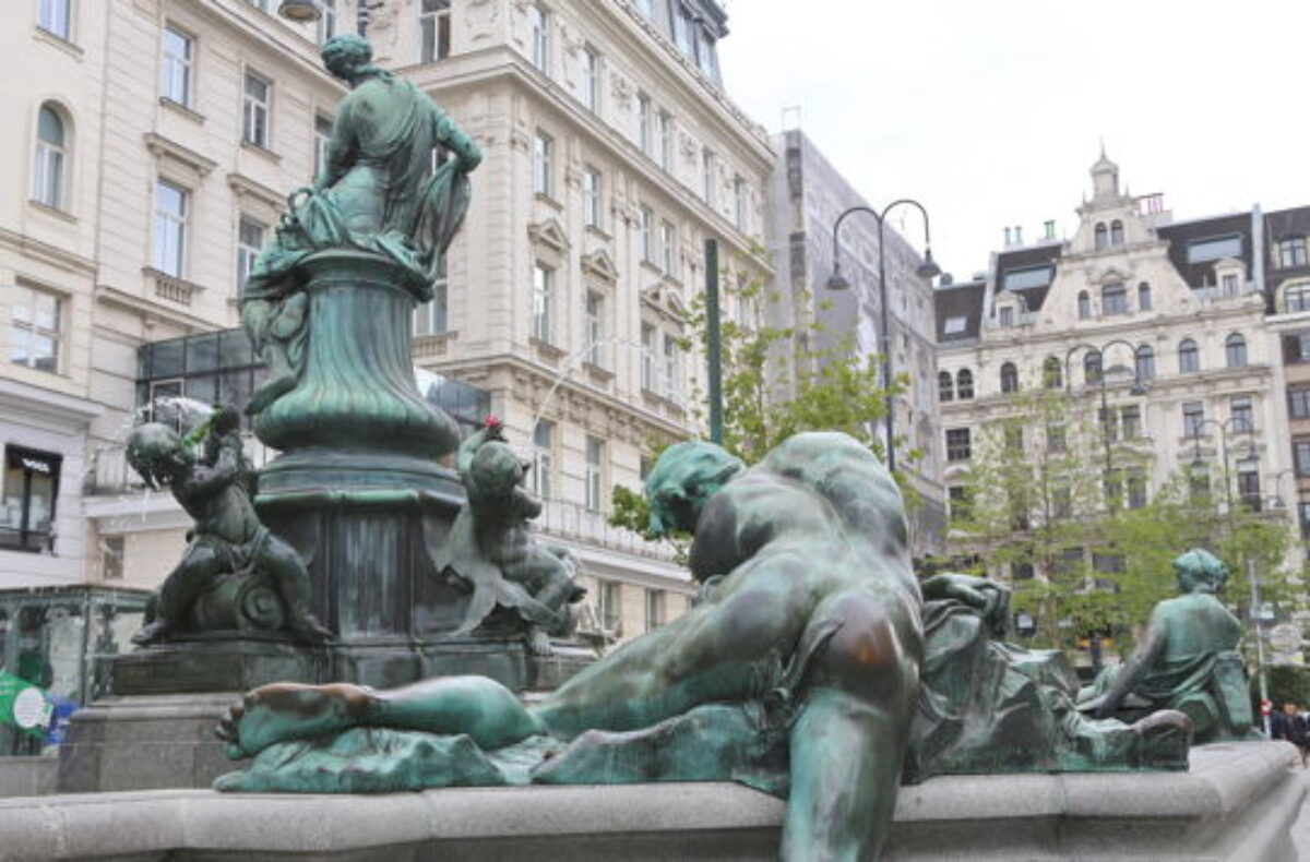 Donnerbrunnen Neuer Markt