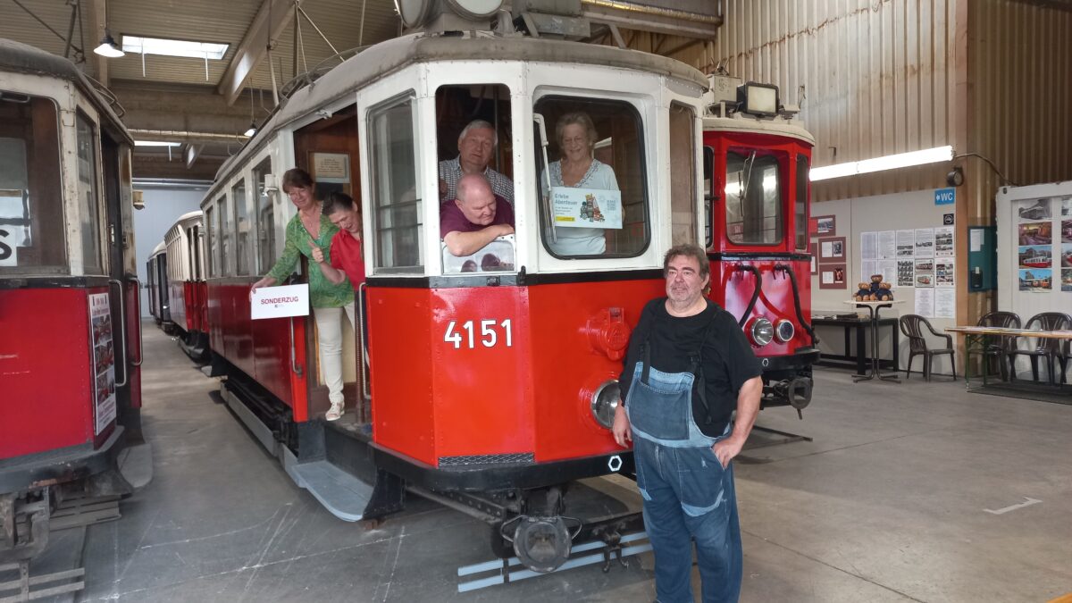 Veranstaltung: Tramway-Rundfahrten mit 